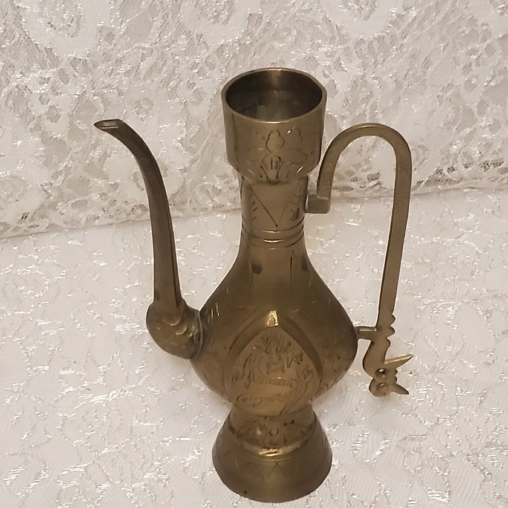 Brass‎ Pitcher Vase Ornate Petinaed Ornate Oil Annointing Dragon Floral Etched